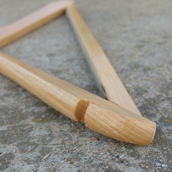 Vintage Canadian Pacific Hotels & Resorts Wood Hanger - Picture 9 of 13